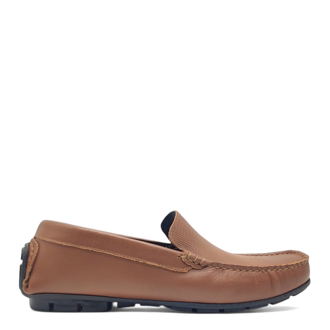 MOCCASINES