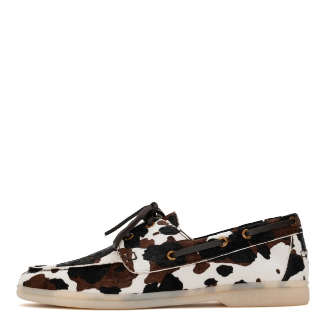 MOCCASINES