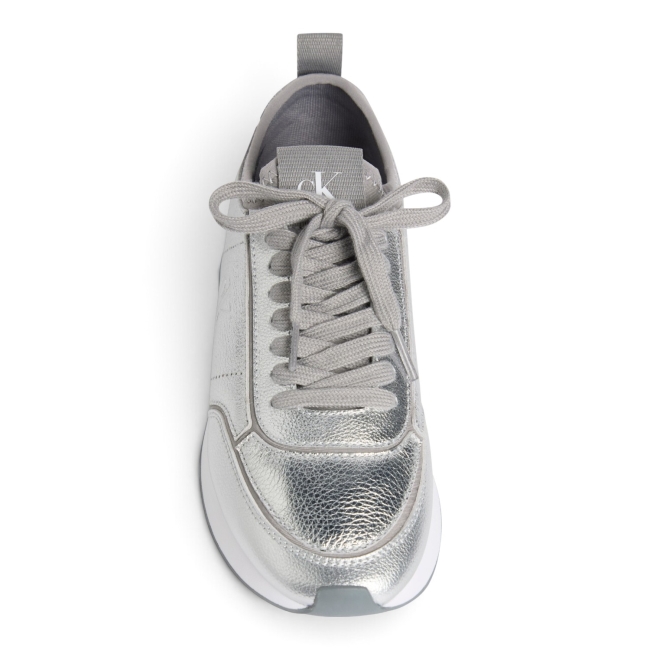 RETRO RUNNER METALLIC