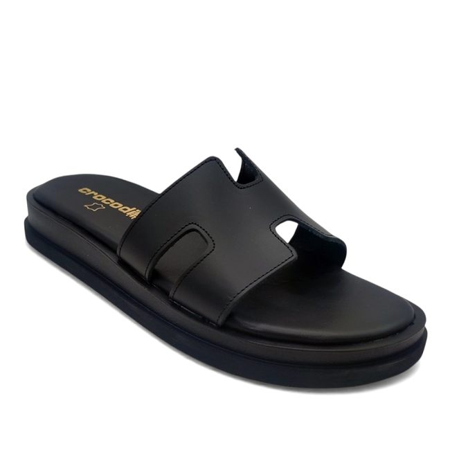 FLAT SANDALS