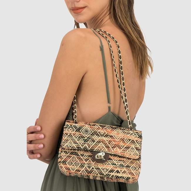 CROSSBODY