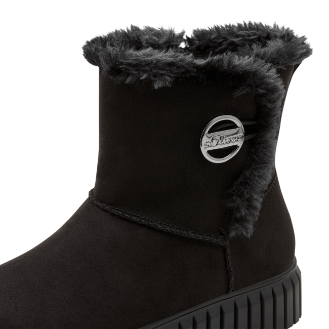 LOW BOOTS