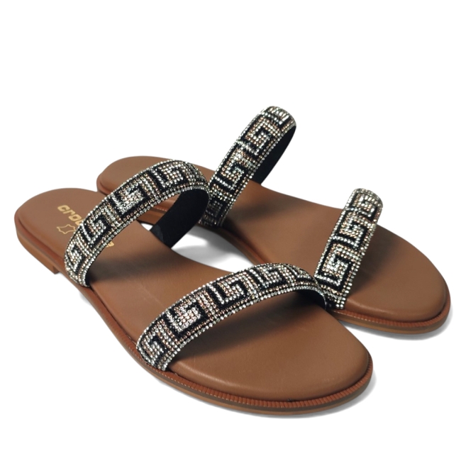 FLAT SANDALS