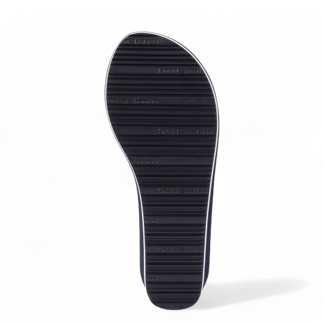 TH CORPORATE WEDGE BEACH SANDA